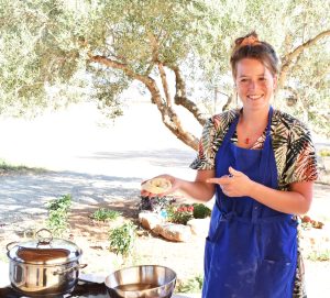 farm cooking class and tour, outdoors cooking class, making pies