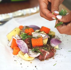 chania cooking lesson, making kleftiko - oven roasted lamb