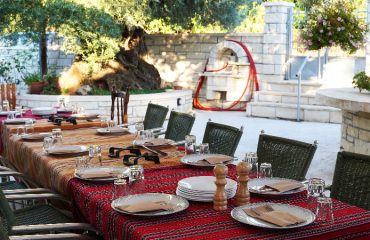 chania-cooking-table-