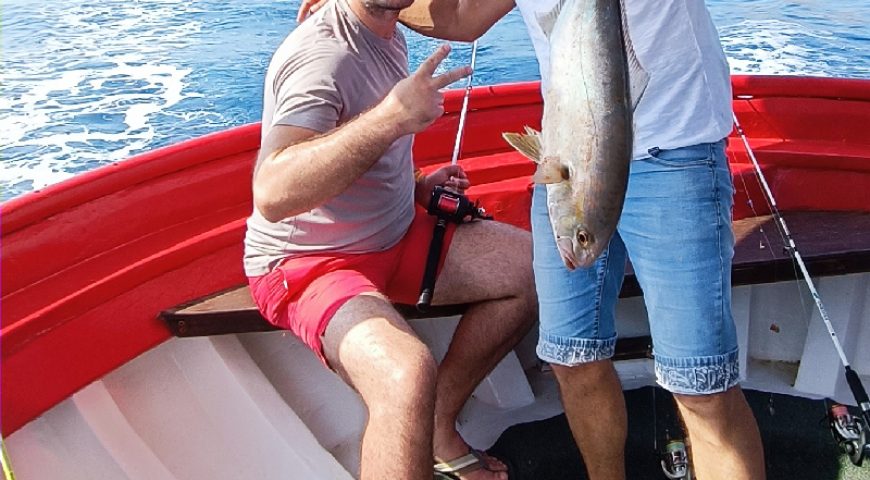 Semi-Private-fishing-trip-captain-Michalis