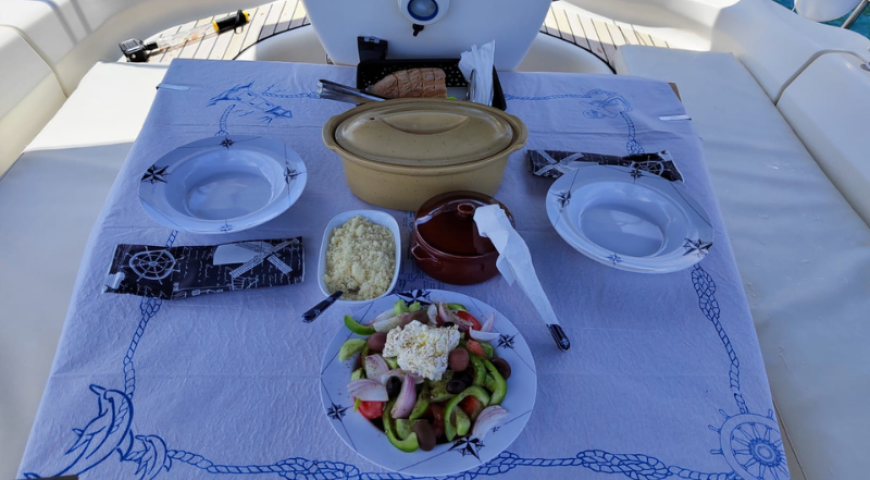 private sailing meal