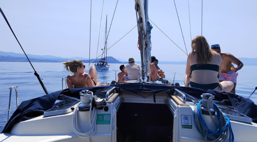 semi private sailing trip